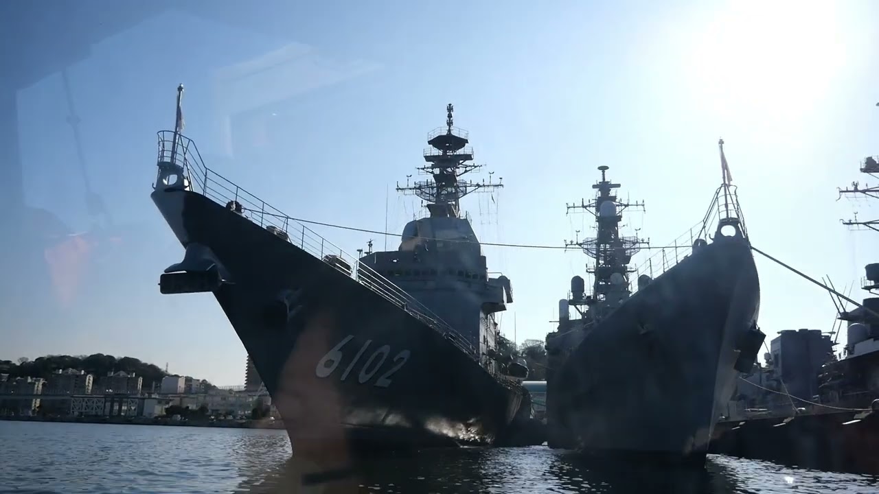 横須賀基地視察