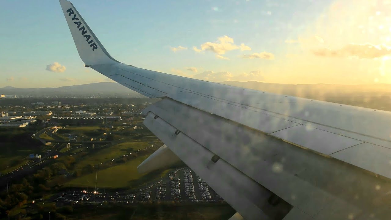 [INFLIGHT] Ryanair 737-800 London Gatwick - Dublin (Full Flight)