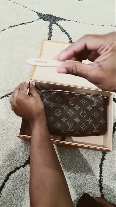HOW TO ATTACH YOUR NEVERFULL POCHETTE STRAP THE RIGHT WAY​ ​We receiv, Louis  Vuitton Bag