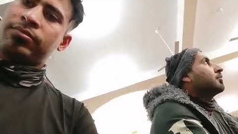 من صلاة الجمعة في الشطره تلاوة سورة الفاتحة