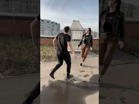 فتاة الاكشن اكولا الروسية