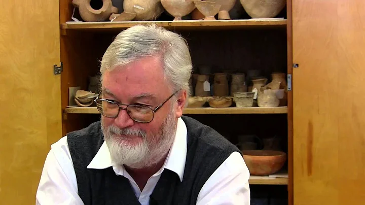 Ask an Archaeologist: Dr. Stephen Bourke, Universi...