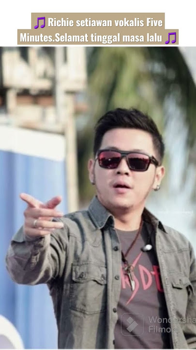 Potret Richie setiawan vokalis five minutes.|||