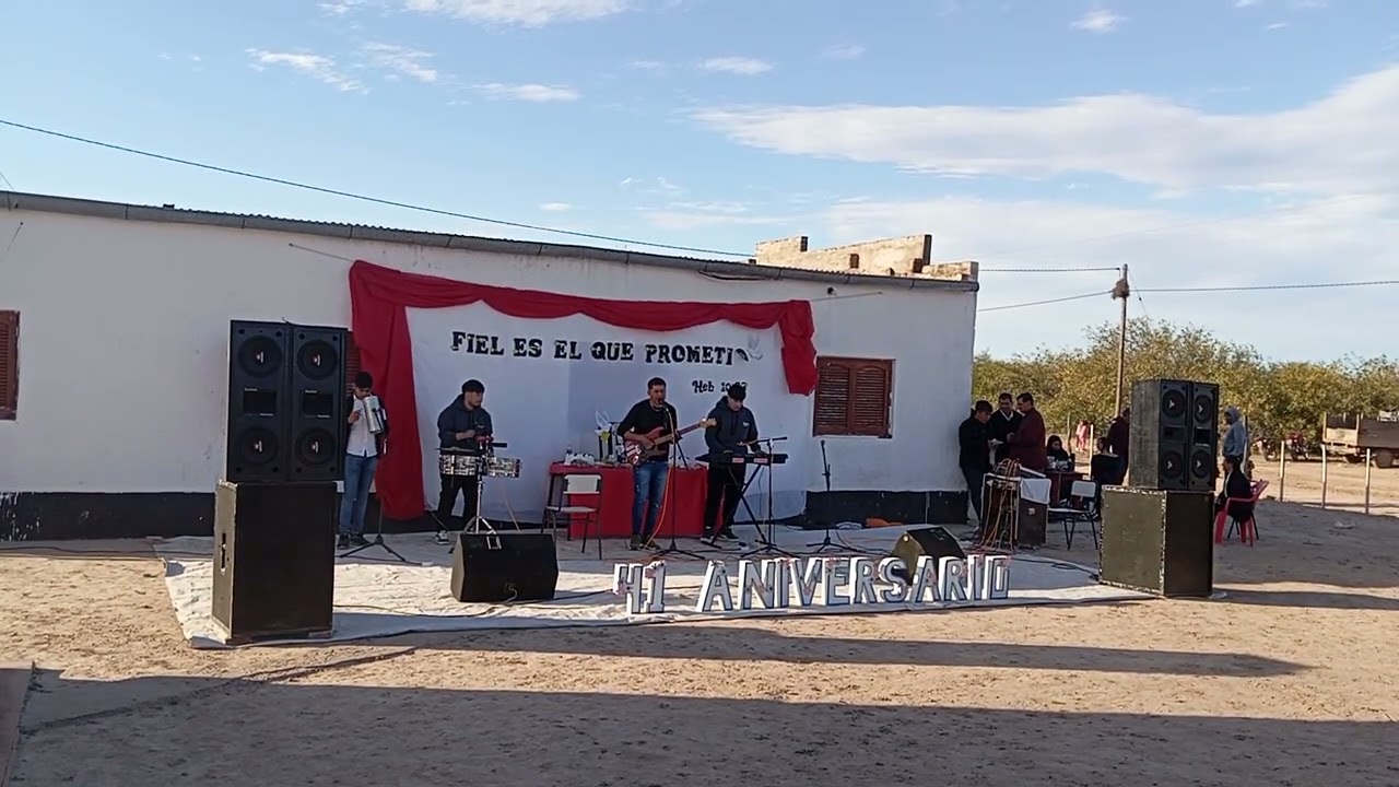 Grupo Refugio en vivo Taco Atun 