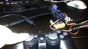 controlling 2 servos with a dualshock 3 with a raspberry pi