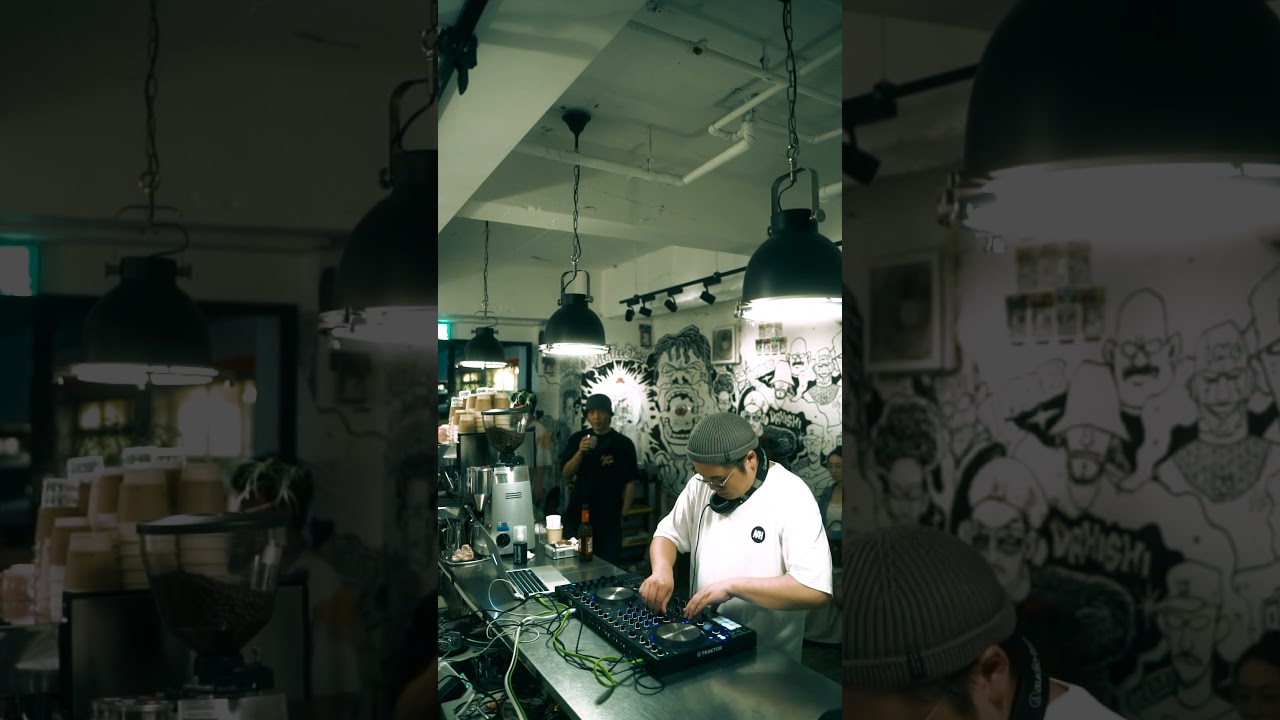 All yorokobeats BEATS LIVE MIX / BEAT by yorokobeats / by MUSIC LOUNGE STRUT at Koenji, Tokyo