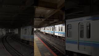 埼京線E233系7000番台【到着】R70-000系【発車】