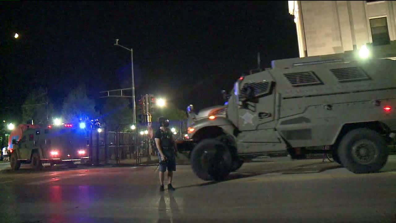 Kenosha protests continue for 3rd night after Jacob Blake shooting