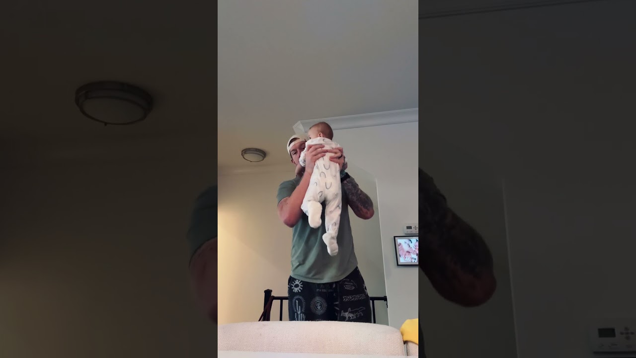 Муж 2,1 м + Жена 1,8 м = ОГРОМНЫЙ МАЛЫШ🤯👀