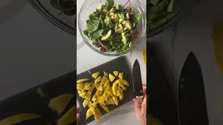 Mango-avokaado salat fetaga 🥭🥑 #recipe