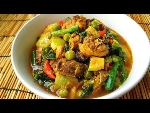 กับข้าวกับปลาโอ 324 : แกงแคไก่บ้าน แกงเมืองๆ ผักเยอะๆ