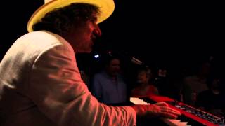 Jon Cleary & The Absolute Monster Gentlemen - Just Kissed My Baby (Live @ The Maple Leaf) chords