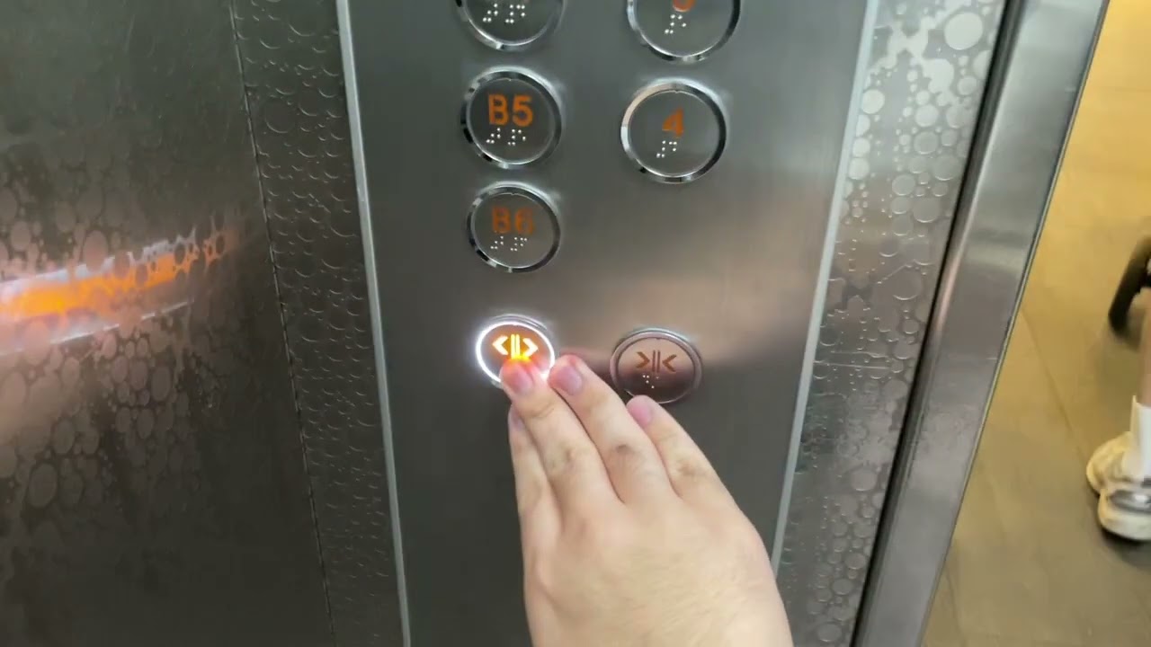 경기도 고양시 일산동구 중앙로 1206 (마두동) 뉴코아아울렛일산점 나머지구간 25 신동양엘리베이터 조기리모델링후 탑사기