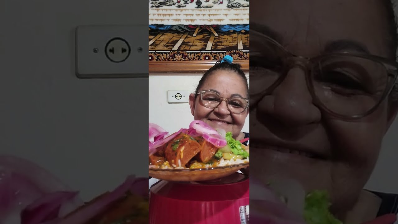 Bora de linguiça batata salada maravilhoso gratidão sempre a Deus e a vcs 