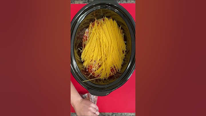Crockpot Spaghetti is a game changer! 😲 #easyrecipe #cooking #dinner #pasta #easyrecipes