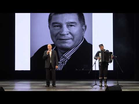 Әсхәт Хисмәт /