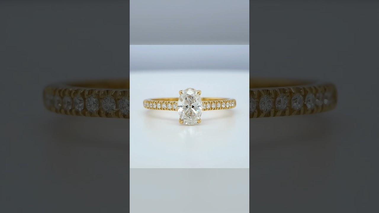 Inspirez-Vous - Nouvelle Collection De Bijoux En Diamant 2025 37 - Orogem Jewelers 0.70 Ct Oval Diamond Engagement Ring E Si1 Gia Certified In 18K Yellow Gold - Orogem Jewelers