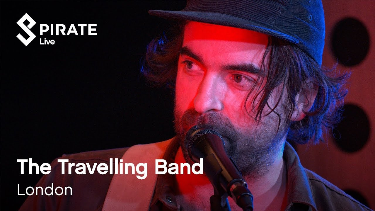 The Travelling Band - Super 8 Surrender | Pirate Live adlı videoyu YouTube'da izle The Travelling Band - Super 8 Surrender | Pirate Live adlı videoyu YouTube'da izle