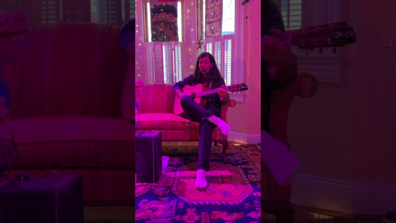 Guarda Skribe & Anthony Frijia - Friends Everywhere (live at Gale's) su YouTube Guarda Skribe & Anthony Frijia - Friends Everywhere (live at Gale's) su YouTube