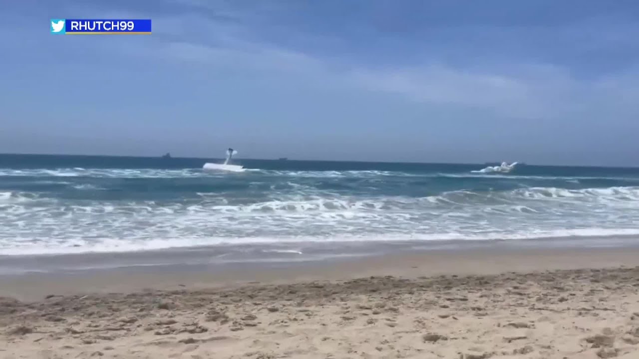 Caught on camera: Small plane crashes into water in Huntington Beach ...