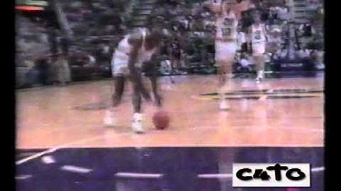 David Benoit spetacular dunks for the jazz