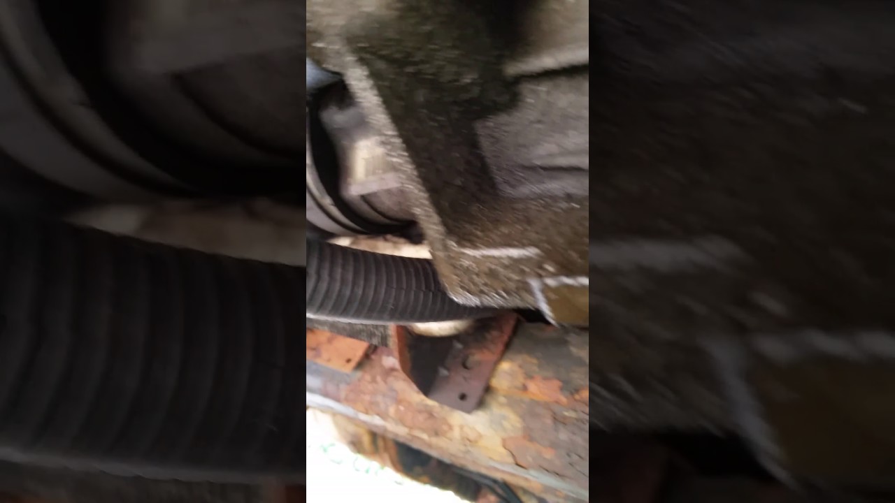 Pt cruiser noise YouTube