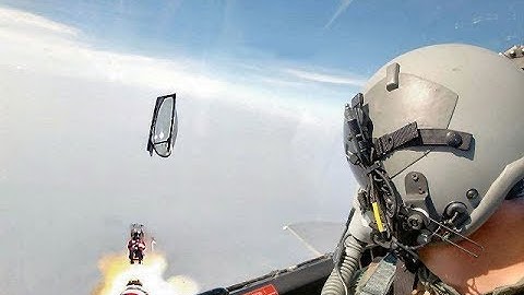 Pilots Eject From Fighter Jets at Last Moment I Compilation I