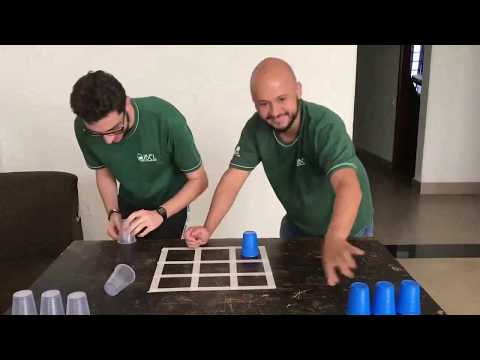 Brincadeira Jogo da Velha com Copos