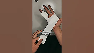 How To Tape Your Hand Like Benzema Benzema Football Soccer Fifa Footballshorts Shorts 