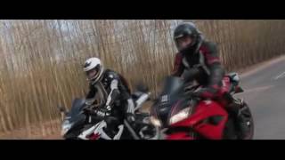 Мотоциклы Honda cbr600 vs Suzuki Gsxr600 k7|