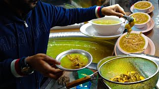 Pakistan Street Drink | Afghani Pathan Selling Chicken Yakhni Soup Rs.50 Only | Peshawari Yakhni