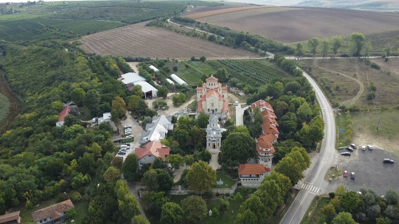 MĂNĂSTIREA DERVENT - REPORTAJ - UNIVERSUL CREDINȚEI - TVR 1 - 23 APRILIE 2023