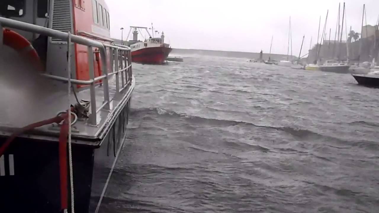 Tempête sur le vieux port de Bastia et le Quai des Martyrs - Bastia Octobre 2012