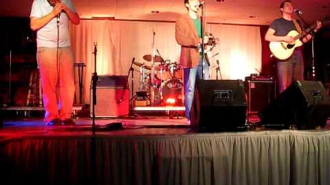 Low (Acoustic) St. Mary's Gaslight 2010