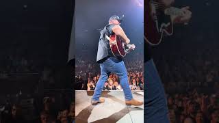 The beautiful kind of memories born from his wild performance will never die #lukecombs #country