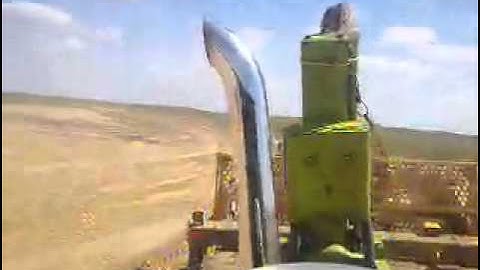 Terex 82-40 with 8v92 detroit push loading scraper