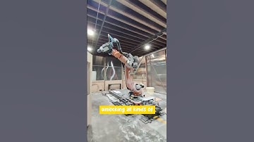 Industrial Robot on a Ground Rail for a Larger Workspace#track #rail #smartfactory #automation