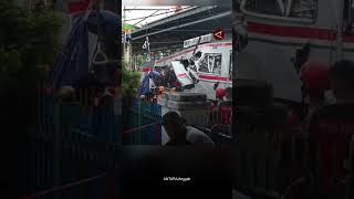 Suasana Stasiun Bekasi Timur Usai Terjadinya Insiden Tabrakan Kereta