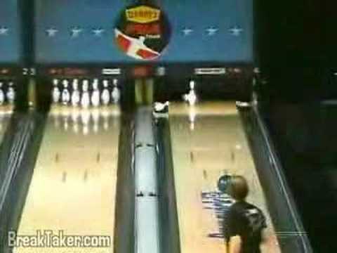 真高竿的保齡球特技