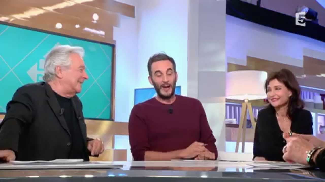 Le Débrief - C à vous - 09/09/2015