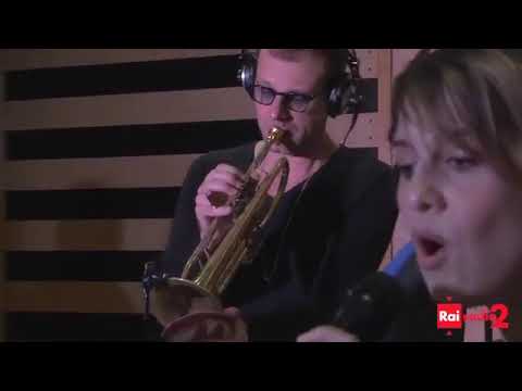 Cortellesi e Fabrizio Bosso   Feeling Good