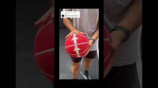 How to hold and shoot a basketball❗️ screenshot 5