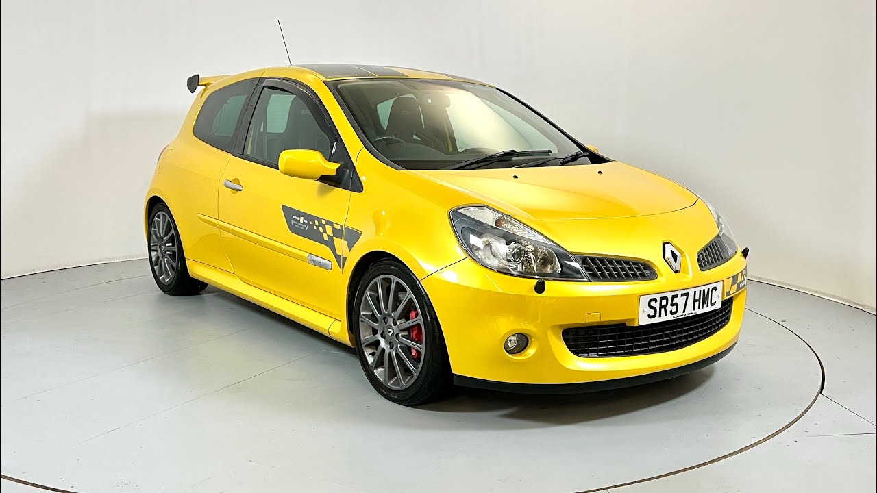 CLIO Amarillo 27/29