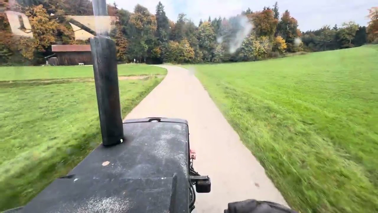 Anfahrt zum Holz laden. MB Trac 1300 Turbo