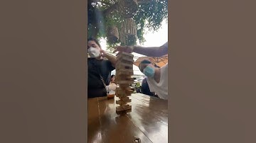 Jenga game with friends. #trendingshorts #waitinggame #jengagame #jengachallenge #tablokitchen