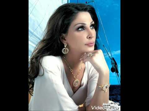       اليسا قالو سعيدة في حياتها