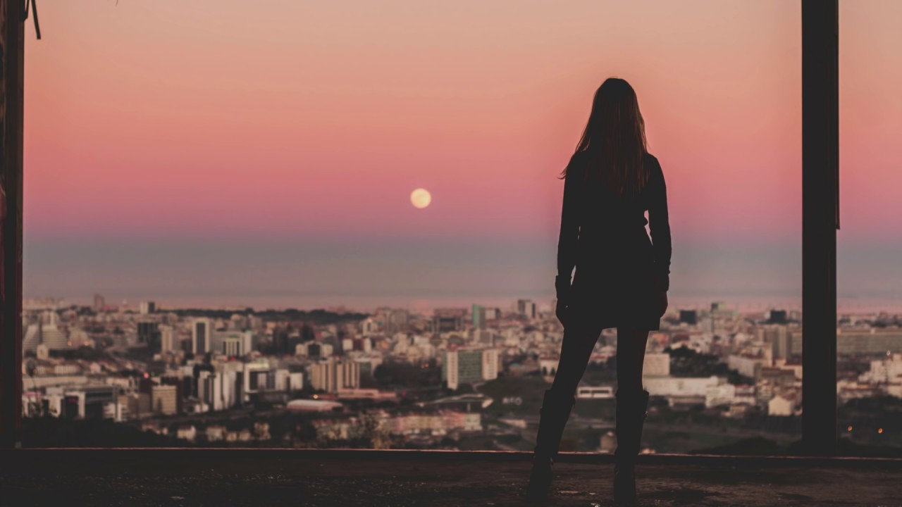 Phelian - Luna adlı videoyu YouTube'da izle Phelian - Luna adlı videoyu YouTube'da izle