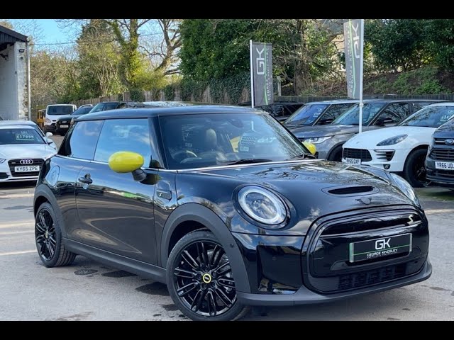 2021 Mini Electric Level 3 - Midnight Black - Walkaround