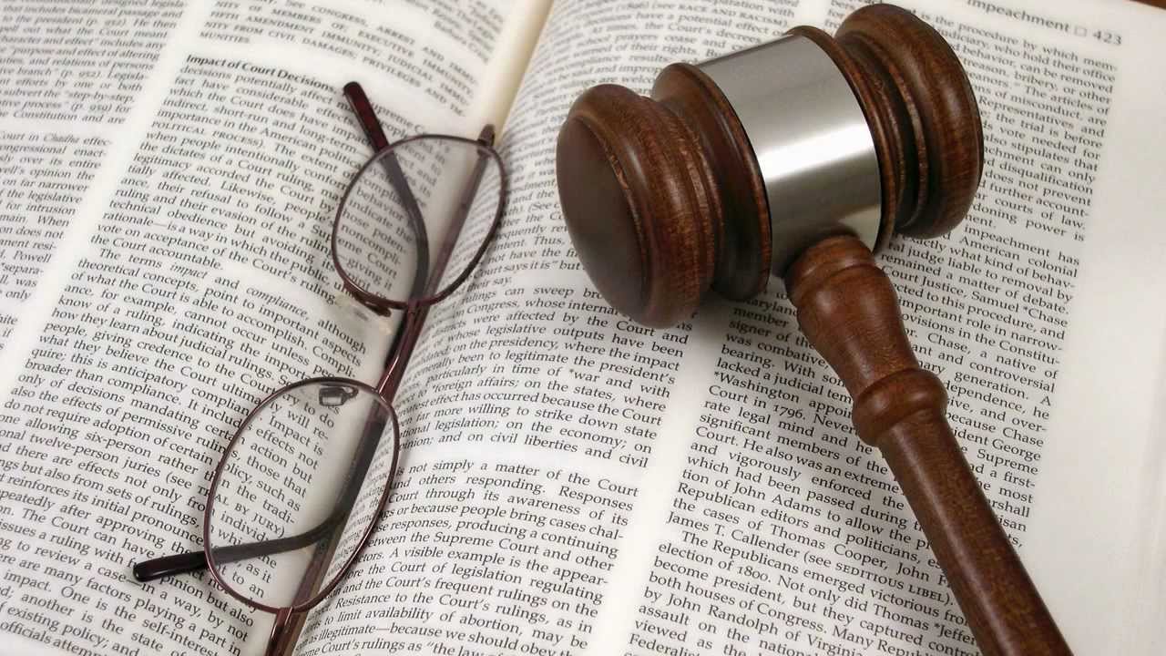 coltelli: detenzione, porto e trasporto. Le leggi e la giurisprudenza - aspetti generali