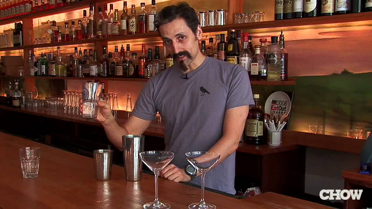 How to Improvise When You Don't Have a Cocktail Strainer CHOW Tip